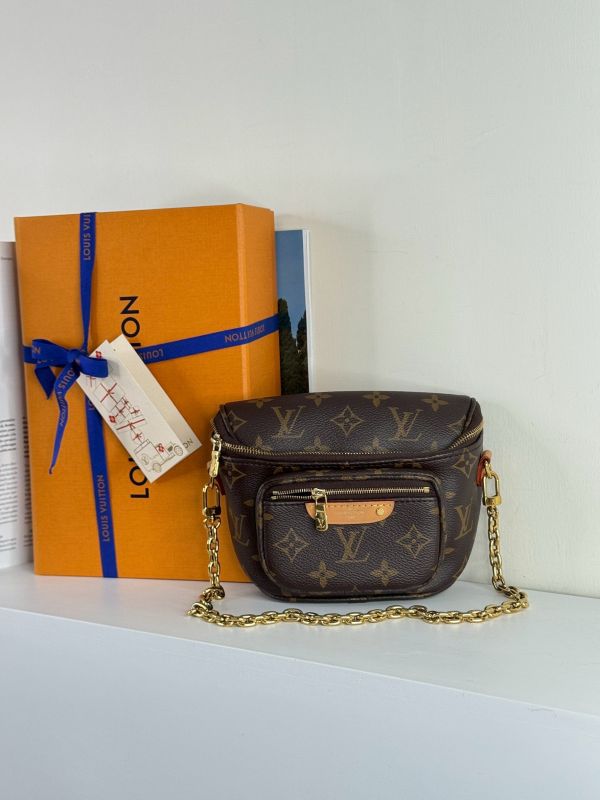 【分期0利率】LV Mini Bumbag【9成新】 