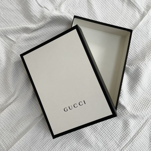 【12期0利率】【全新盒裝】GUCCI  拚色互扣雙G羊毛混紡圍巾 