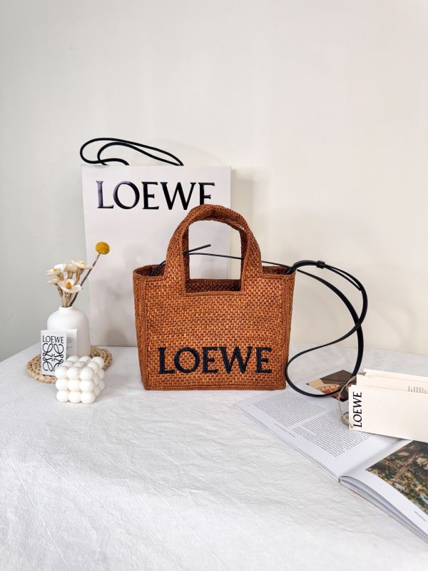 【分期0利率】LOEWE 小號拉菲草手提包【9成新】 