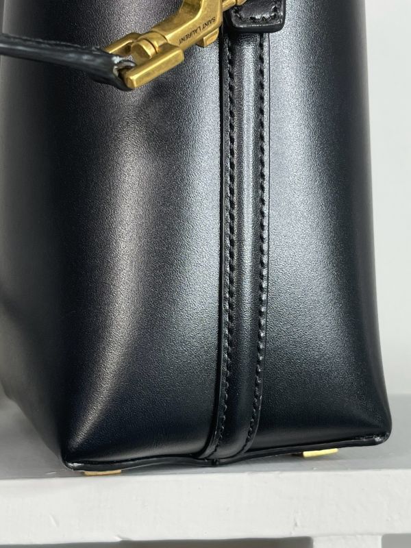 【分期0利率】YSL le 37亮面皮革迷你手袋【95成新】 