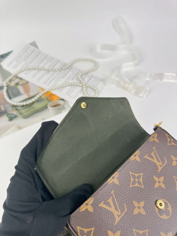 【分期0利率】LV Félicie Strap & Go 卡其綠【85成新】 
