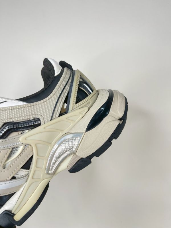 【分期0利率】BALENCIAGA TRACK2 老爹鞋 JP24 【99成新】 