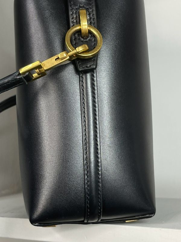 【分期0利率】YSL le 37亮面皮革迷你手袋【95成新】 