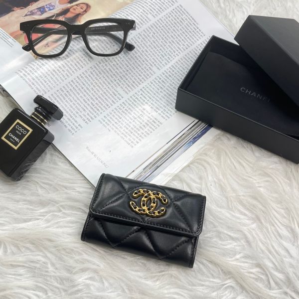 【12期0利率】CHANEL 19口蓋卡包【全新閒置】 