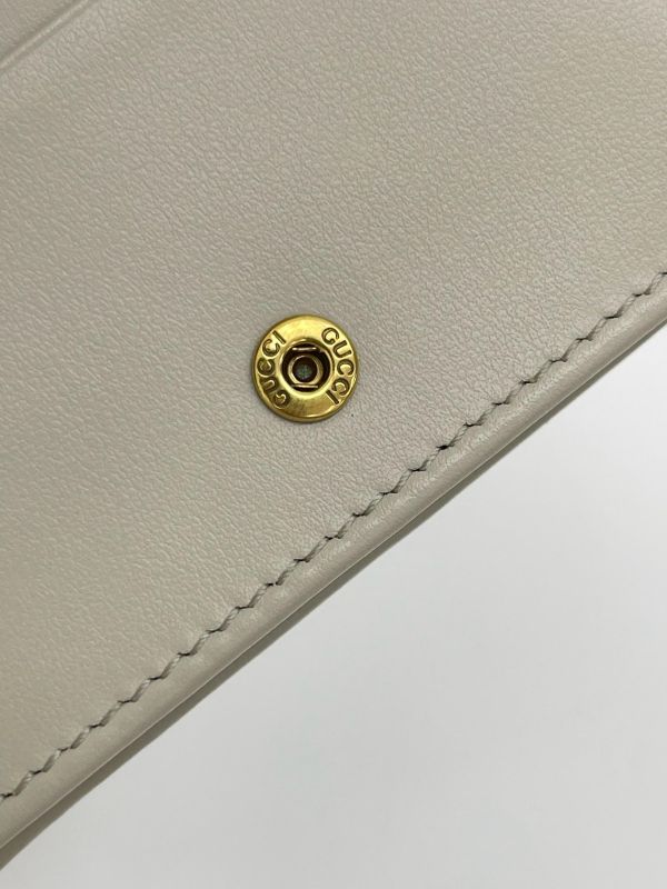 【99成新】GUCCI Marmont 愛心兩摺拉鍊零錢袋短夾 
