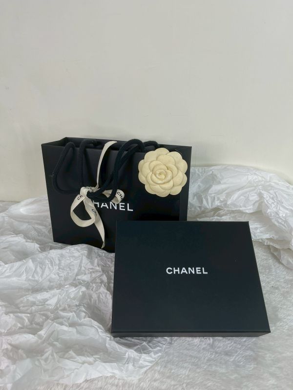【95成新】CHANEL COCO 背面拉鍊三折短夾 
