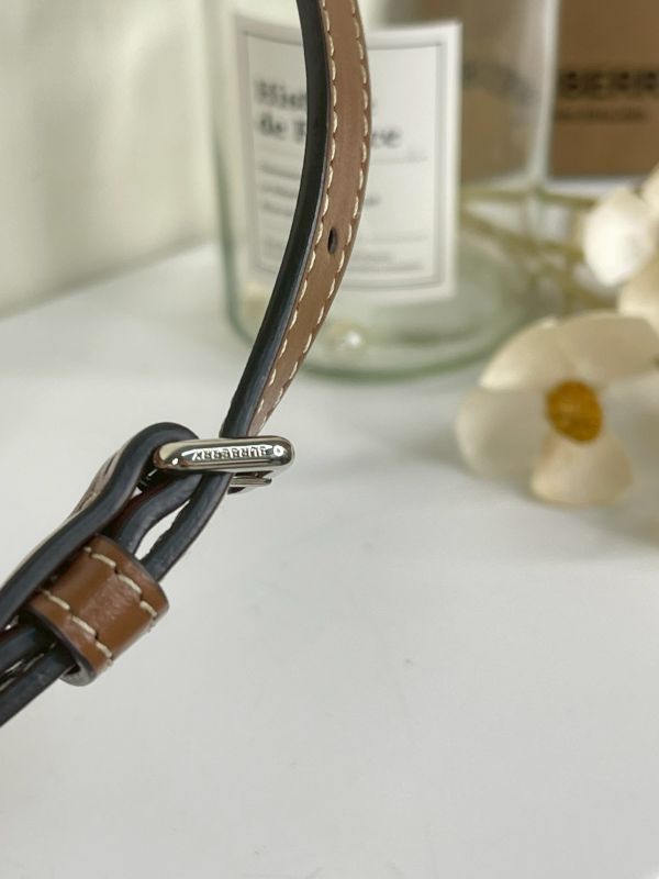 【分期0利率】BURBERRY MINI HORSEFERRY斜背包【85成新】 