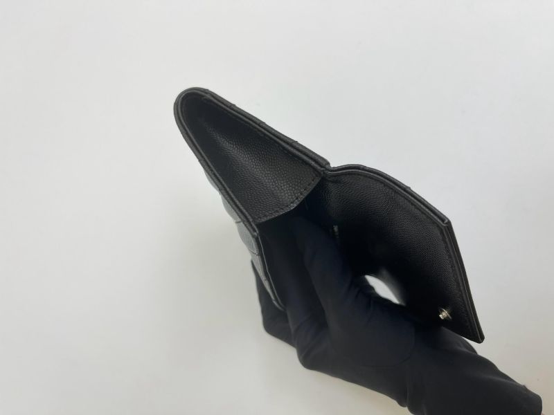 【99成新】YSL 粒面壓紋小型信封錢包 
