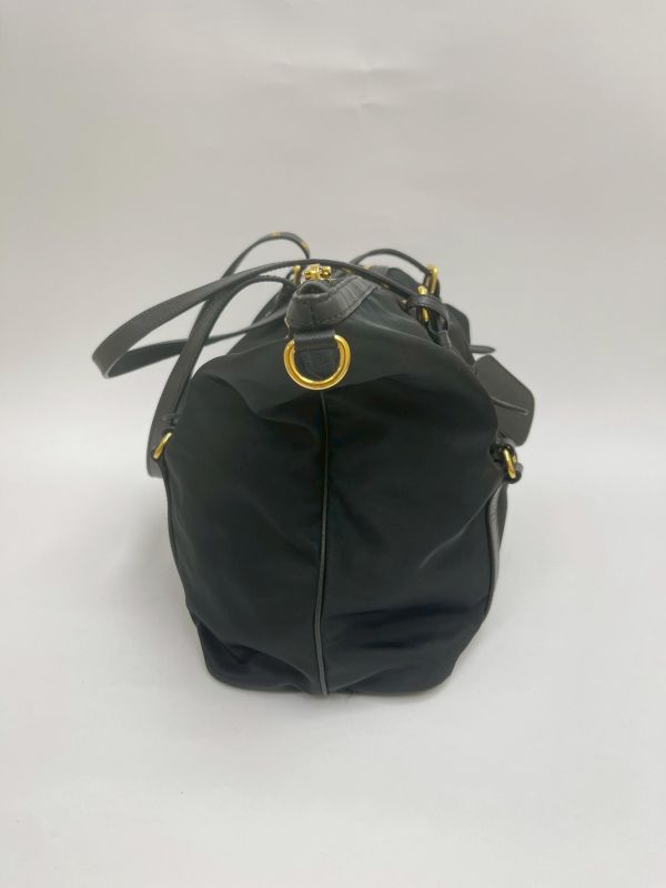 【95成新】PRADA 浮雕LOGO 尼龍托特包 