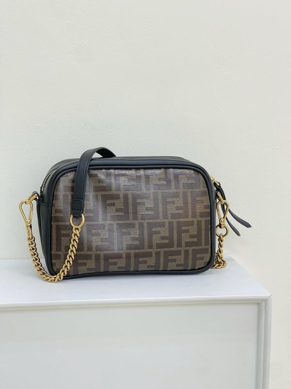 【9成新】FENDI 老花相機包 