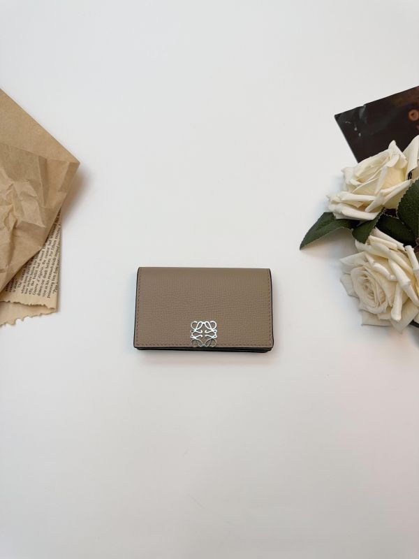 【99成新】LOEWE 鵝卵石紋小牛皮 Anagram 名片夾 