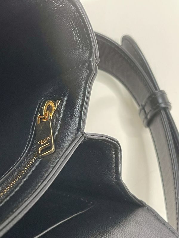 【分期0利率】CELINE TRIOMPHE  BOX 肩背包【9成新】 