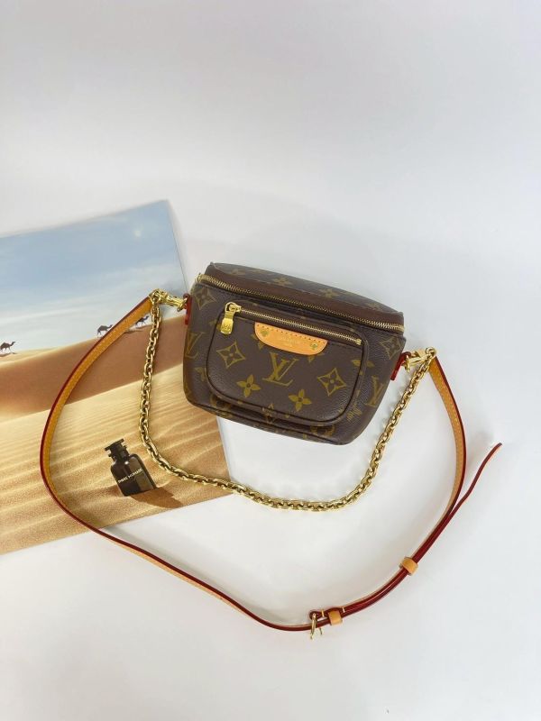 【9成新】LV Mini Bumbag 