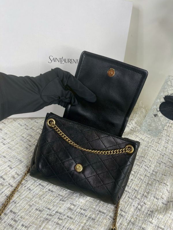 【分期0利率】YSL NOLITA 迷你鍊包【99成新】 