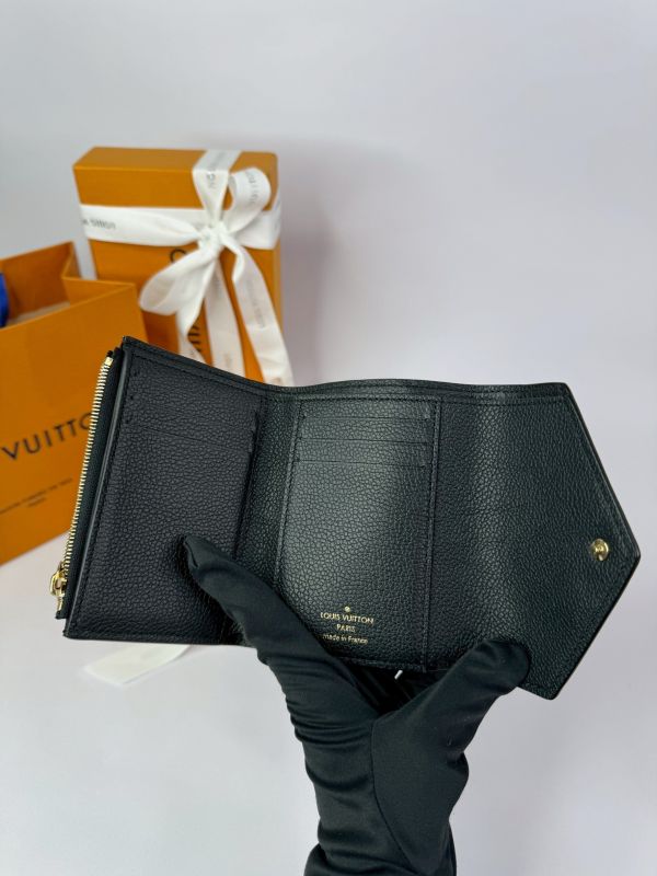 【分期0利率】LV Victorine 錢包 【95成新】 