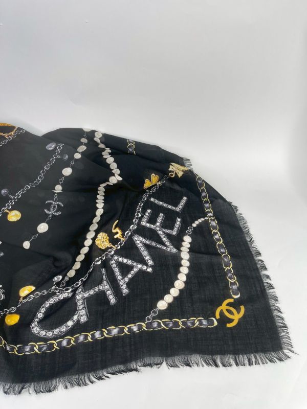 【95成新】CHANEL 25B  NO.5香水方形披肩 