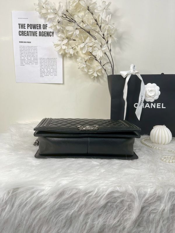 【分期0利率】CHANEL BOY 口蓋包  大號【9成新】 