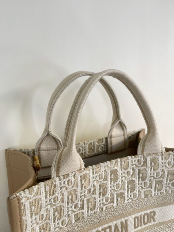 【分期0利率】DIOR Book Tote 小型托特包【95成新】 