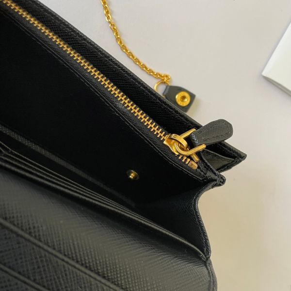 【全新閒置品】【12期0利率】PRADA 拉鍊皮夾 雙折長皮夾 