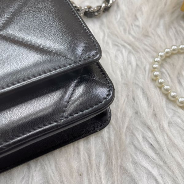 【12期0利率】CHANEL 19 WOC 【95成新】 