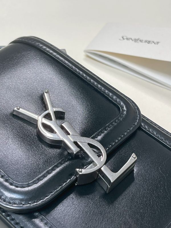 【分期0利率】YSL 直式翻蓋手機包 【95成新】 