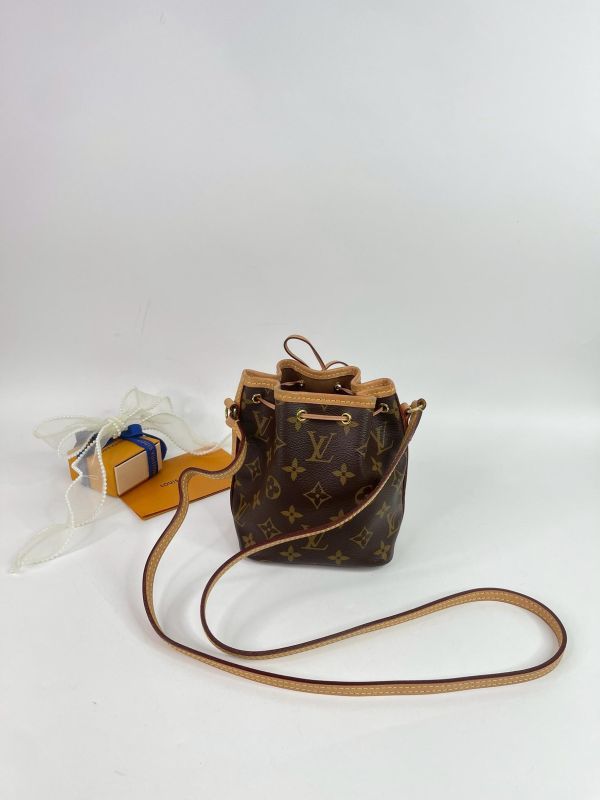 【9成新】LV NANO NOE 