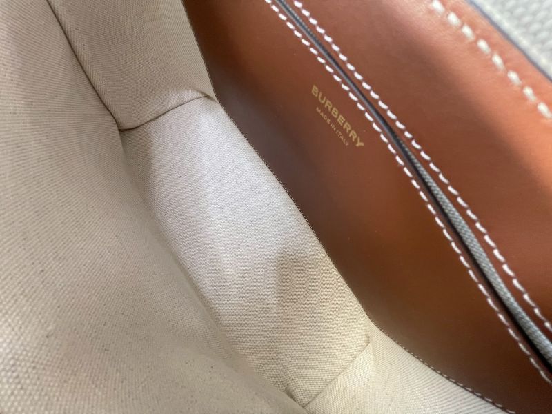 【分期0利率】BURBERRY HORSEFERRY 印花帆布NOTE斜背包【未使用閒置品】 