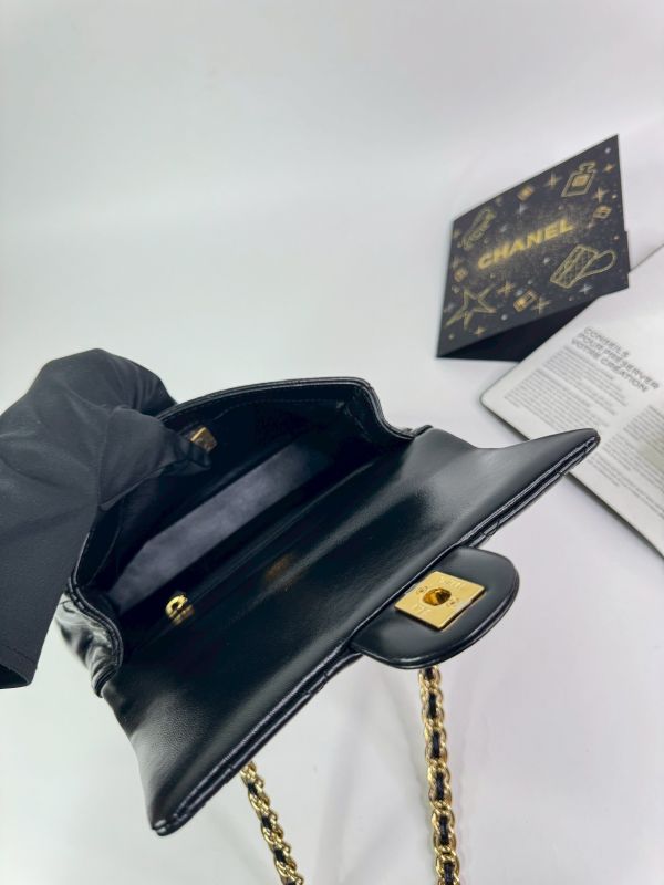 【分期0利率】CHANEL 23s 金屬HANDLE翻蓋鍊包 【99成新】