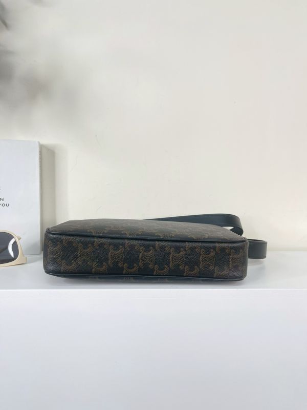 【99成新】CELINE Horizontal 相機包 