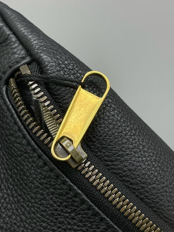 【95成新】GUCCI 皮革腰包  大號 