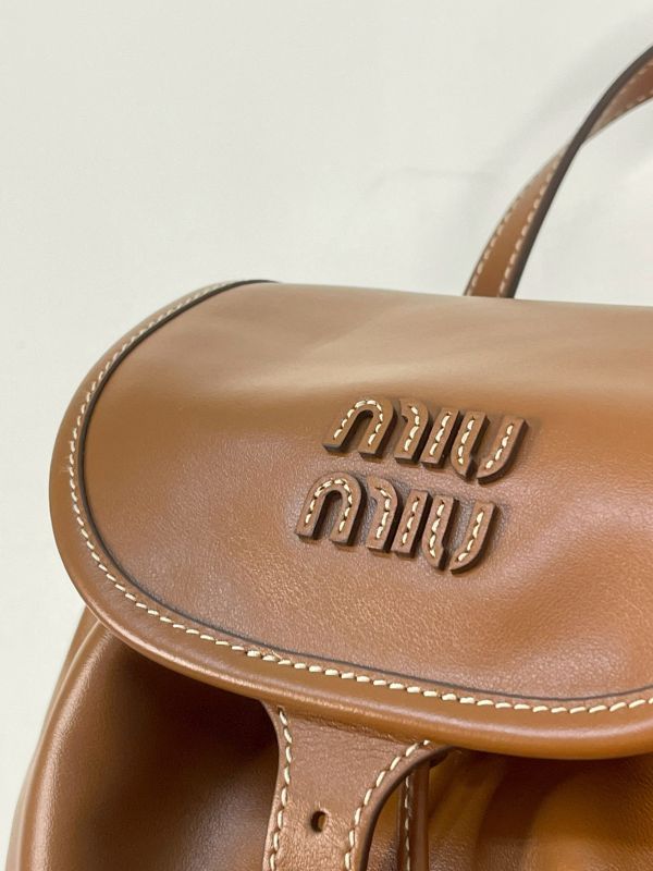 【分期0利率】MIUMIU  皮革後背包 大號 【未使用閒置品】 