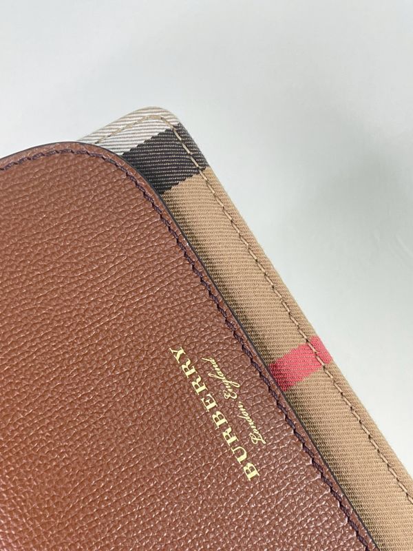 【分期0利率】BURBERRY HAMPSHIRE 格紋拚接皮革WOC 【95成新】 