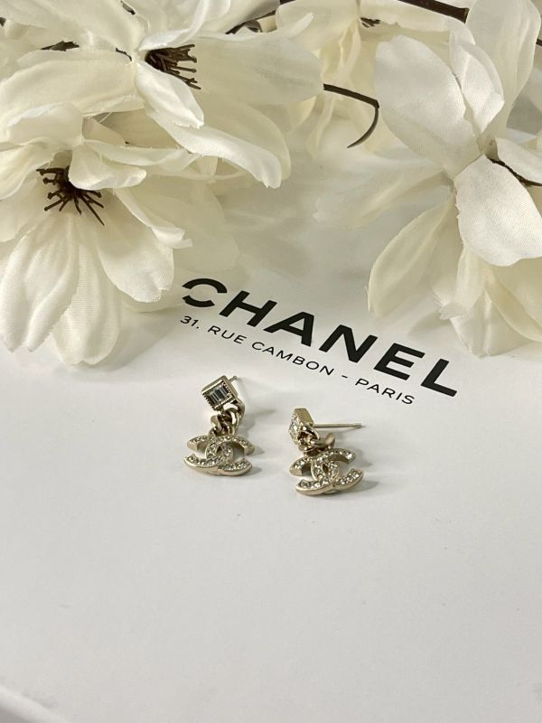 【分期0利率】CHANEL 方型水鑽及鍊條垂墜耳環【未使用閒置品】 