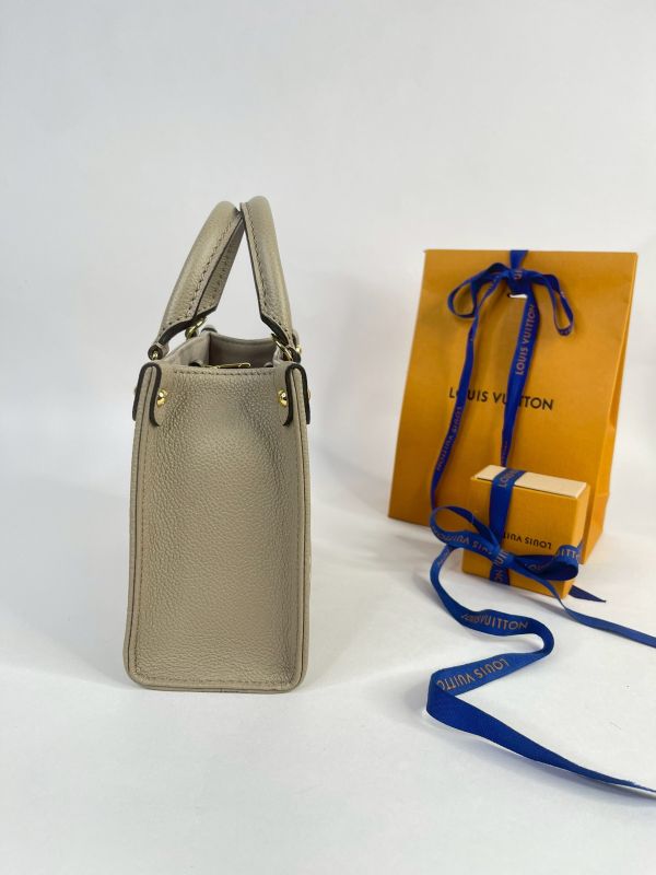 【99成新】LV ON THE GO BB 
