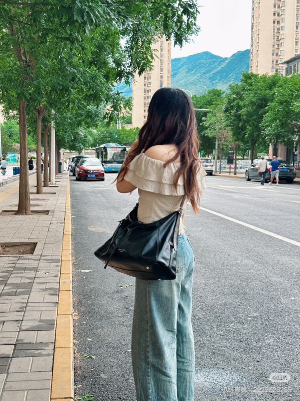 【分期0利率】LV CarryAll Vibe MM【9成新】 