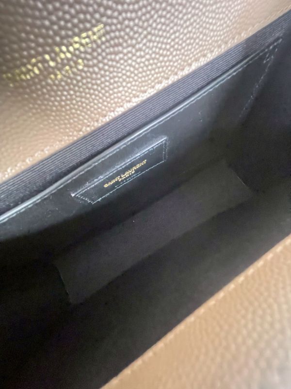 【分期0利率】YSL 粒面绗縫皮革中號信封包【99成新】 