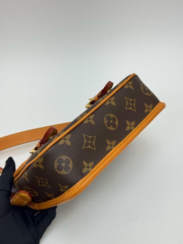 【99新】LV 小型郵差包 