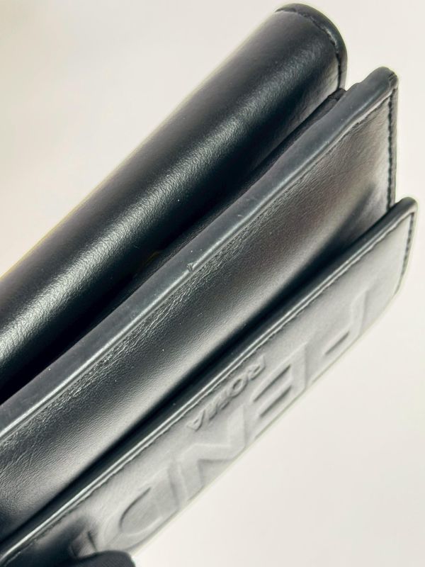 【85成新】FENDI 微型三摺疊皮夾 