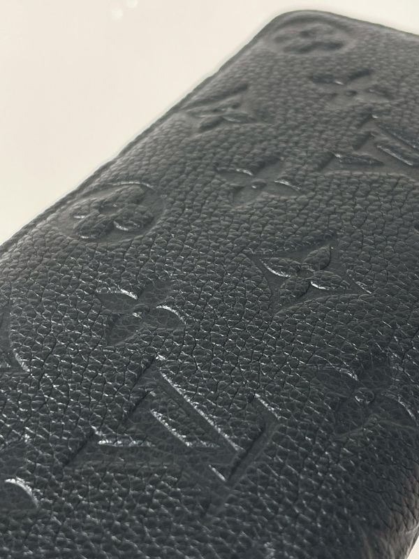 【95成新】LV Clémence 拉鍊皮革壓紋長夾 