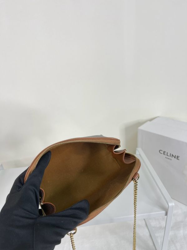 【分期0利率】CELINE TRIOMPHE貝殼包【9成新】 