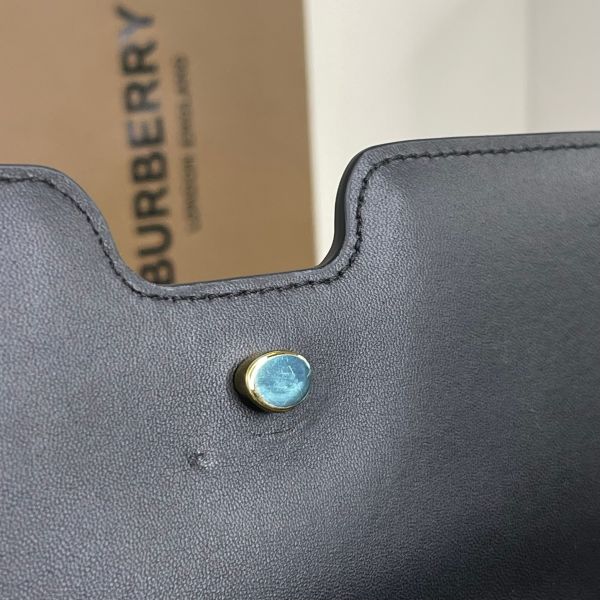 【12期0利率】BURBERRY TB LOGO肩背包 中號【24年3月英國購證】【99成新】 