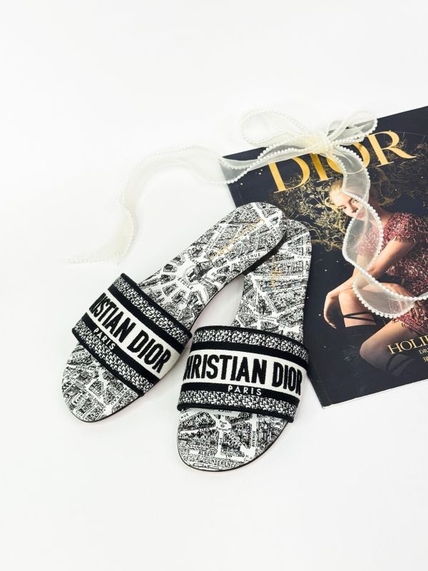 【未使用閒置品】DIOR DWAY 刺繡拖鞋 