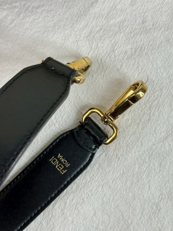 【分期0利率】FENDI Mon Tresor迷你水桶包【9成新】 