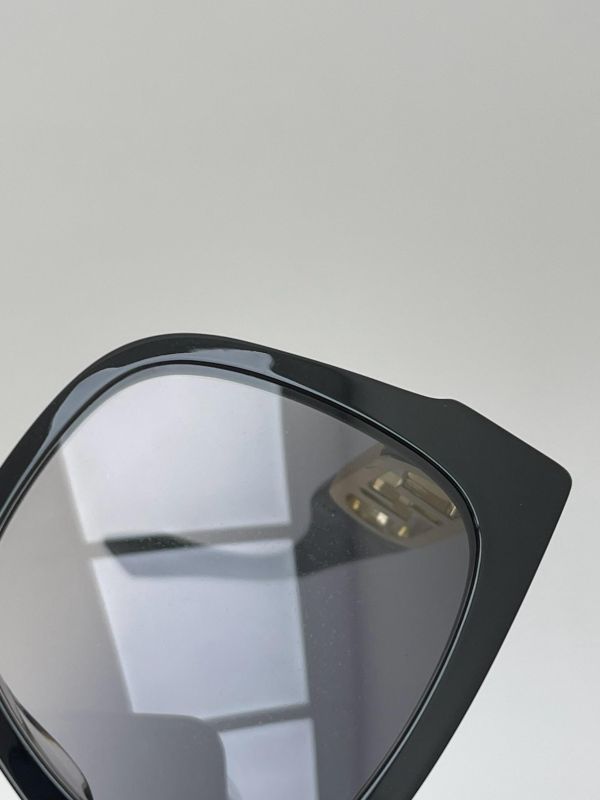 【9成新】FENDI Squared Ace 墨鏡 