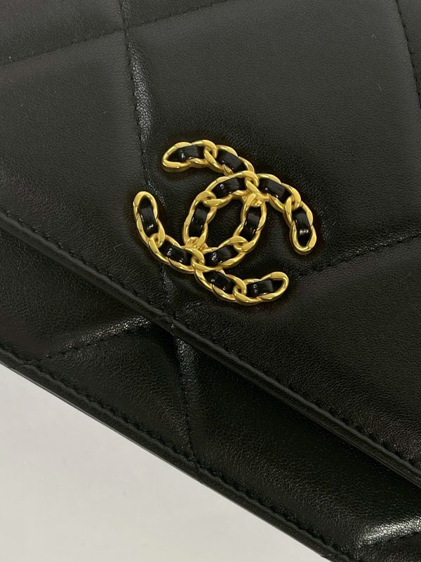 【95成新】CHANEL 19 WOC 