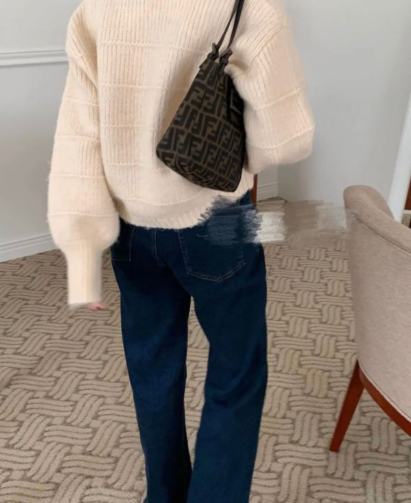 【12期0利率】FENDI老花腋下包【85成新】 