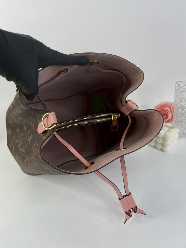 【未使用閒置品】LV NéoNoé MM 粉色 