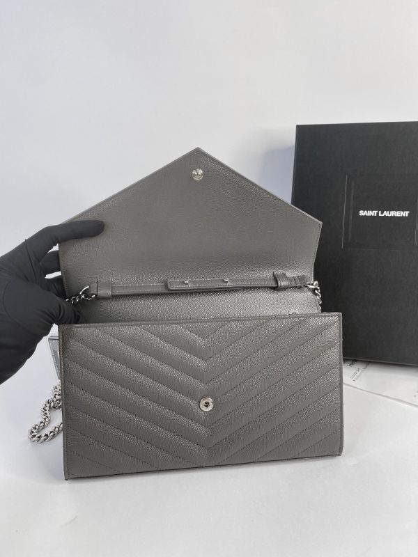 【99成新】YSL WOC 魚子醬鍊包 22.5CM 