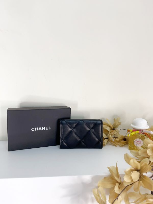 【分期0利率】CHANEL 19口蓋卡包【88成新】 