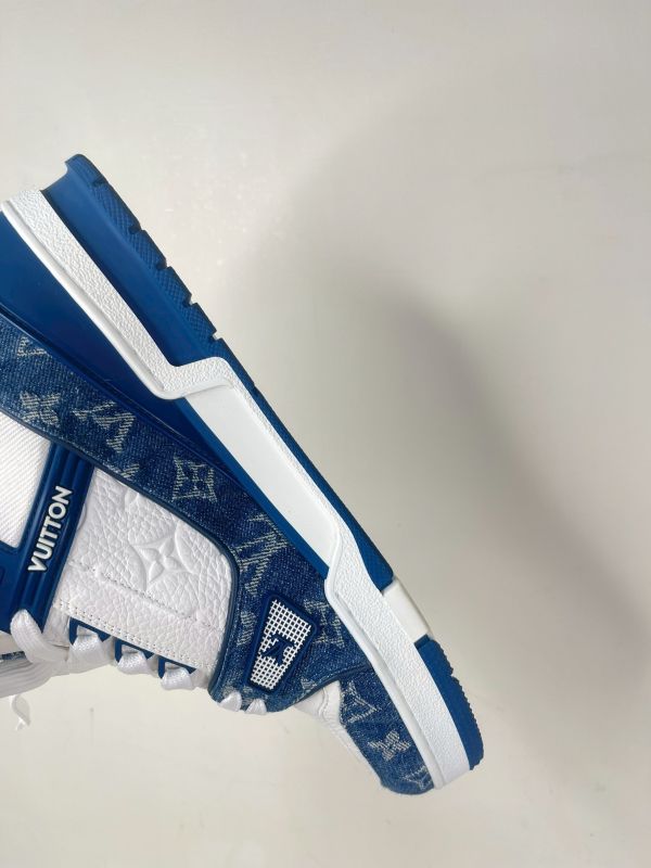 【分期0利率】LV Trainer Sneaker 深藍  9碼【99成新】 